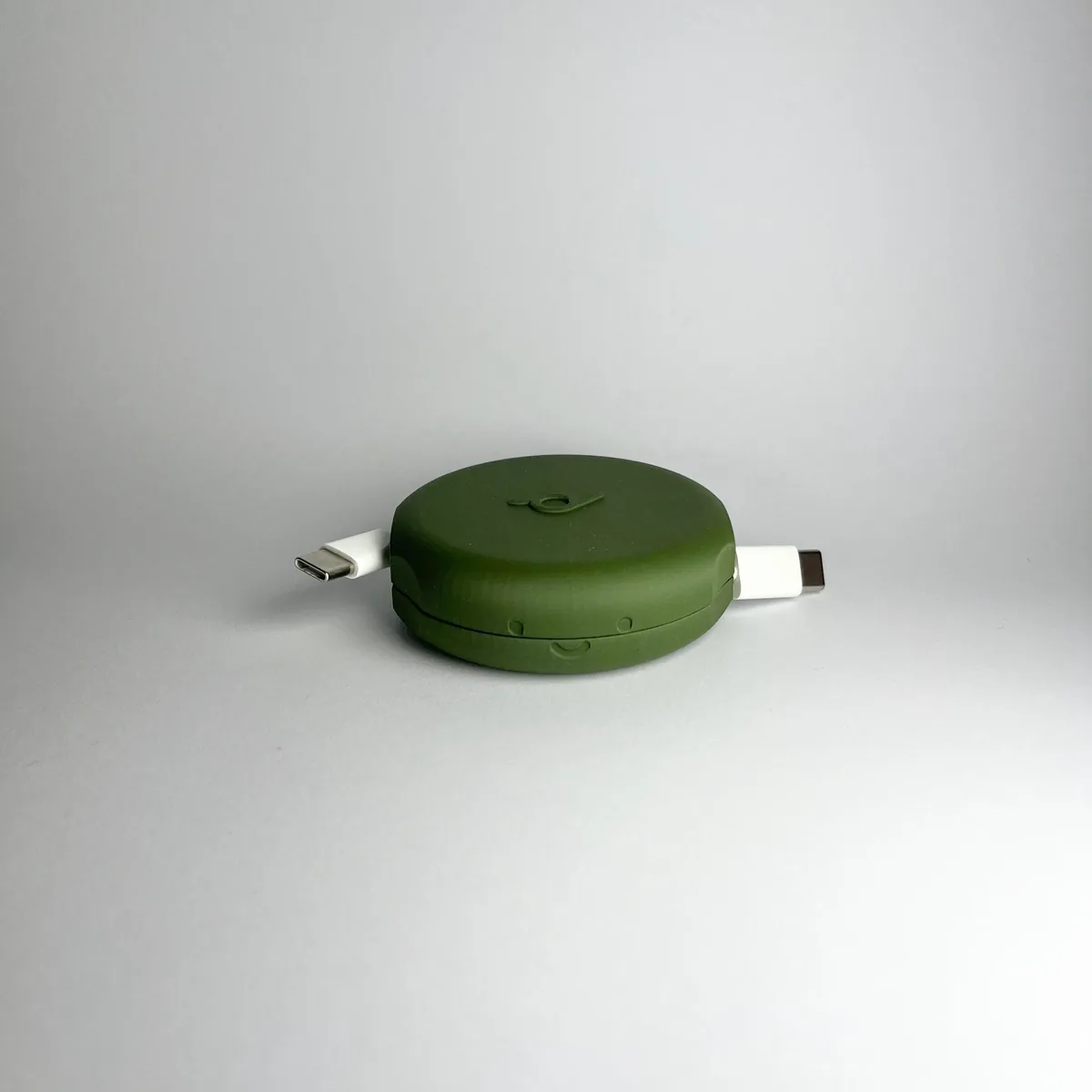 Olive Pebbl 1 Mini cable organiser